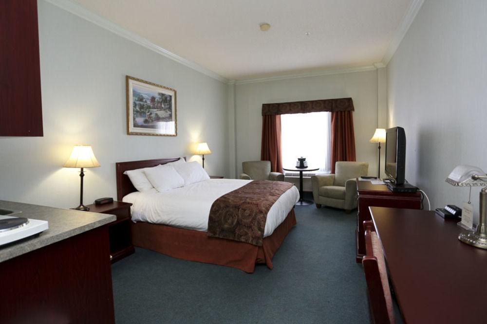 The Bridgeport Inn Fort Mcmurray Kültér fotó