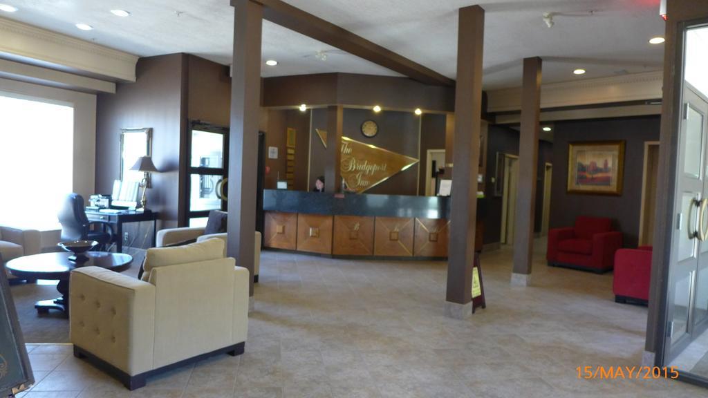 The Bridgeport Inn Fort Mcmurray Kültér fotó